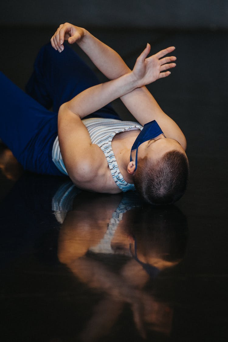 kid subjunctive | Choreography by Christy Funsch | Photograph by Robbie Sweeny | 2022