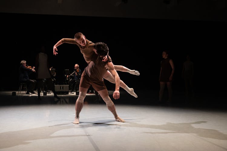 La Bois | Choreography by Ihsan Rustem | Photograph by Natalia Perez for Post:ballet| 2023