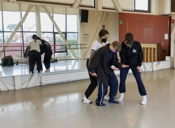 Rehearsal image from Life as a Modern Dancer